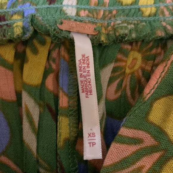 Like new free people shirts size xs - Picture 2 of 3